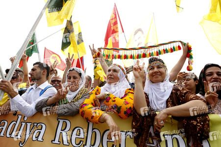 Kurden Großdemo in Köln