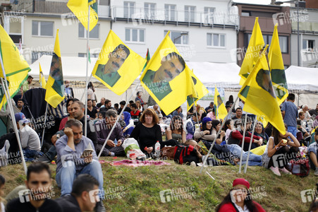 Kurden Großdemo in Köln