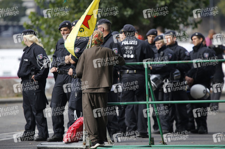 Kurden Großdemo in Köln