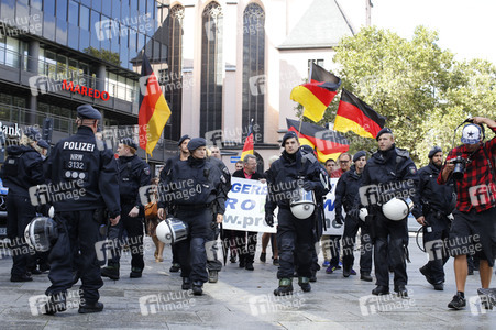 Pro NRW Kundgebung in Köln