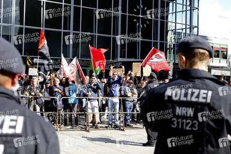 Gegendemo zur Pro NRW Kundgebung in Köln