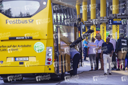 Symbolfoto Fernbus