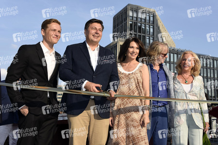 Neue Sterne auf dem Boulevard der Stars in Berlin