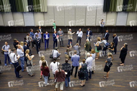 Besichtigung der Staatsoper Unter den Linden in Berlin