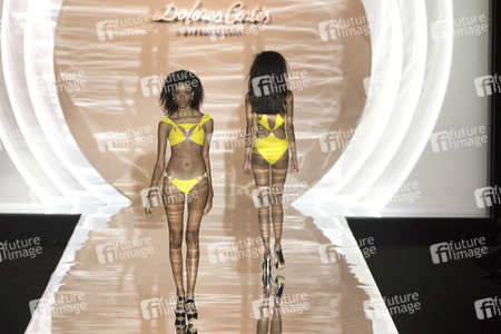 Dolores Cortés Fashion Show auf der Mercedes-Benz Fashion Week Madrid SS17
