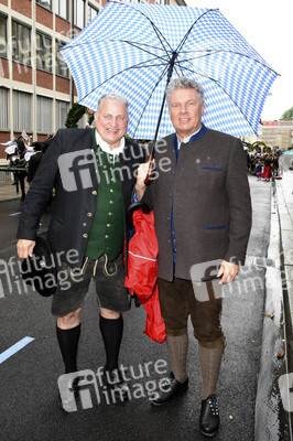 Wiesn-Einzug auf dem Oktoberfest in München