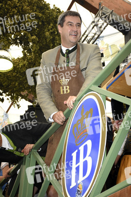 Wiesn-Einzug auf dem Oktoberfest in München
