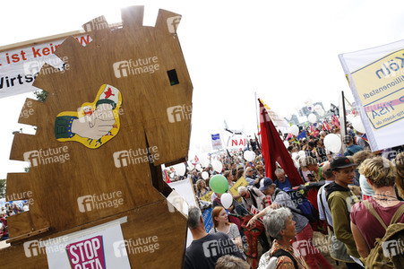 Demo gegen TTIP und Ceta in Köln