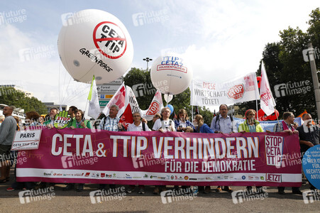 Demo gegen TTIP und Ceta in Köln