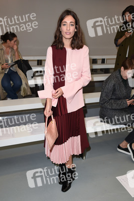 Eudon Choi Fashion Show auf der London Fashion Week SS17
