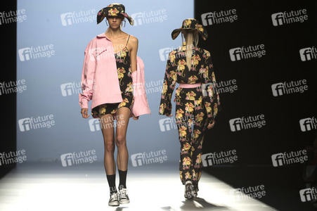 Maria Escoté Fashion Show auf der Mercedes-Benz Fashion Week Madrid SS17