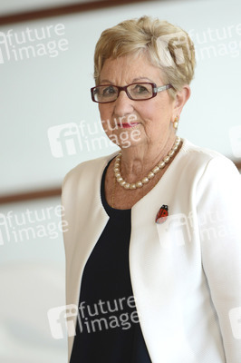 'El guardián invisible' Photocall, San Sebastian Film Festival 2016
