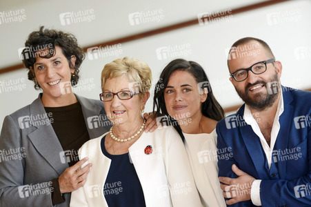 'El guardián invisible' Photocall, San Sebastian Film Festival 2016