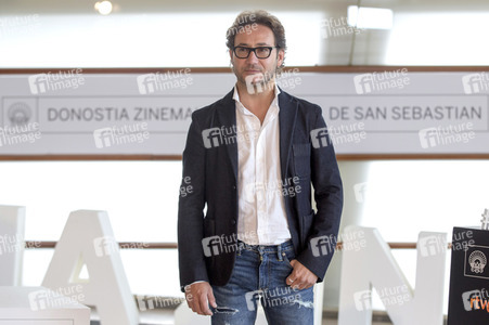 'El hombre de las mil caras' Photocall, San Sebastian Film Festival 2016