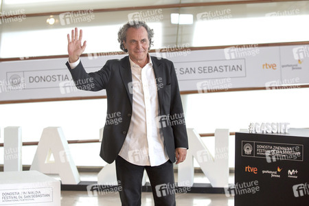 'El hombre de las mil caras' Photocall, San Sebastian Film Festival 2016