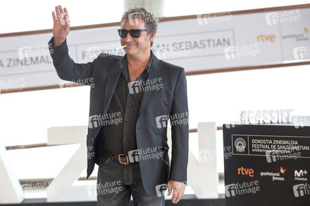'El hombre de las mil caras' Photocall, San Sebastian Film Festival 2016