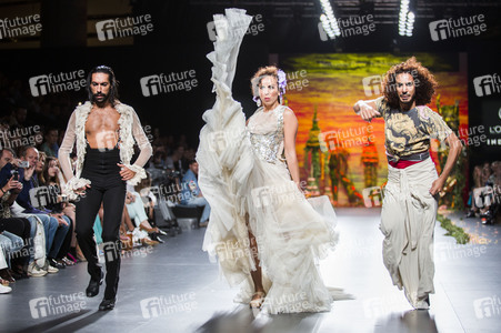 Francis Montesinos Fashion Show auf der Mercedes-Benz Fashion Week Madrid SS17