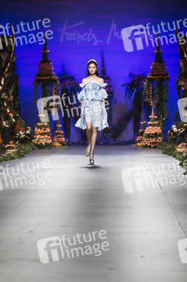 Francis Montesinos Fashion Show auf der Mercedes-Benz Fashion Week Madrid SS17