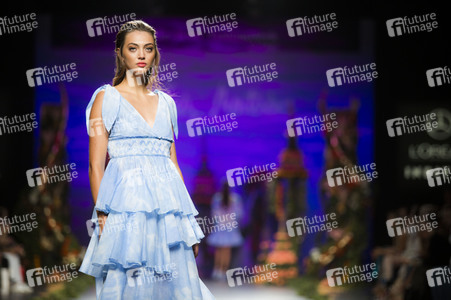 Francis Montesinos Fashion Show auf der Mercedes-Benz Fashion Week Madrid SS17