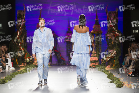 Francis Montesinos Fashion Show auf der Mercedes-Benz Fashion Week Madrid SS17