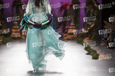 Francis Montesinos Fashion Show auf der Mercedes-Benz Fashion Week Madrid SS17