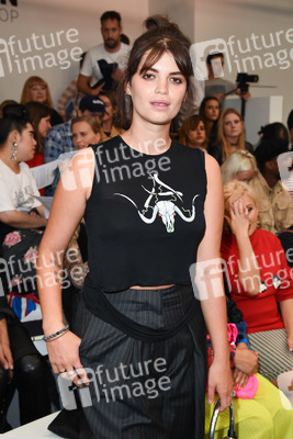 Ashley Williams Fashion Show auf der London Fashion Week SS17