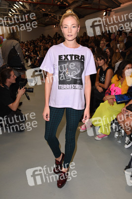Ashley Williams Fashion Show auf der London Fashion Week SS17