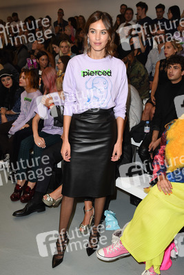 Ashley Williams Fashion Show auf der London Fashion Week SS17