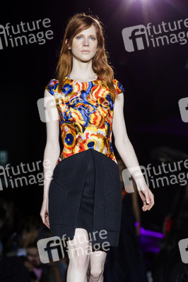 Alvarno Fashion Show auf der Mercedes-Benz Fashion Week Madrid SS17