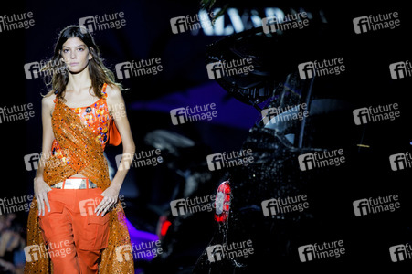 Alvarno Fashion Show auf der Mercedes-Benz Fashion Week Madrid SS17