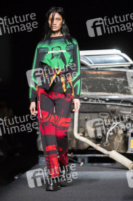 Maria ke Fisherman Fashion Show auf der Mercedes-Benz Fashion Week Madrid SS17