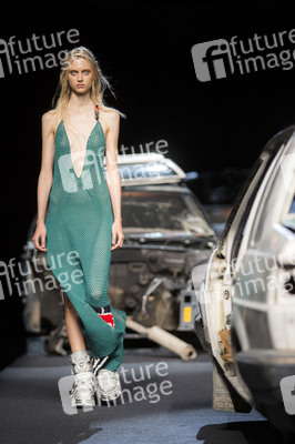 Maria ke Fisherman Fashion Show auf der Mercedes-Benz Fashion Week Madrid SS17