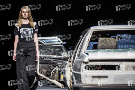 Maria ke Fisherman Fashion Show auf der Mercedes-Benz Fashion Week Madrid SS17
