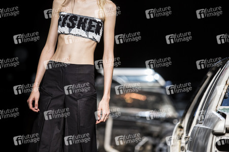 Maria ke Fisherman Fashion Show auf der Mercedes-Benz Fashion Week Madrid SS17