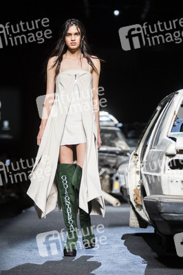 Maria ke Fisherman Fashion Show auf der Mercedes-Benz Fashion Week Madrid SS17