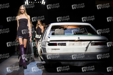 Maria ke Fisherman Fashion Show auf der Mercedes-Benz Fashion Week Madrid SS17