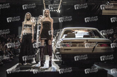 Maria ke Fisherman Fashion Show auf der Mercedes-Benz Fashion Week Madrid SS17