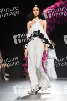 Juana Martin Fashion Show auf der Mercedes-Benz Fashion Week Madrid SS17