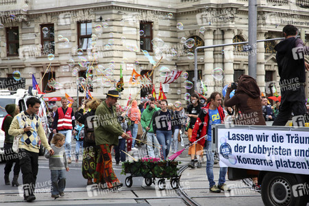Demo gegen TTIP und Ceta in Wien