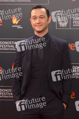 'Snowden' Premiere, San Sebastian Film Festival 2016