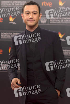 'Snowden' Premiere, San Sebastian Film Festival 2016