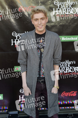 'Queen Mary's Dark Harbor' Preview in Long Beach