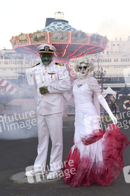 'Queen Mary's Dark Harbor' Preview in Long Beach
