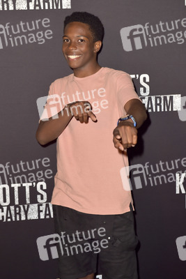 'Knott's Scary Farm' Black Carpet Event in Buena Park