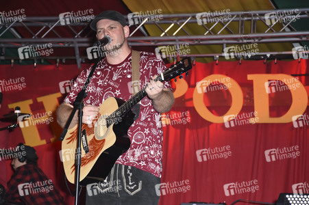 Dominik Ofner & Die Band auf dem Oktoberfest in München