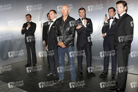 Enthüllung der James Bond Wachsfiguren bei Madame Tussauds Berlin