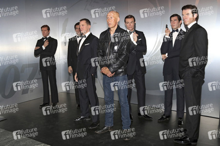 Enthüllung der James Bond Wachsfiguren bei Madame Tussauds Berlin