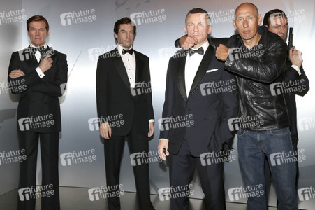 Enthüllung der James Bond Wachsfiguren bei Madame Tussauds Berlin