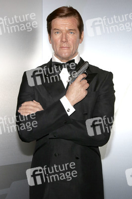 Enthüllung der James Bond Wachsfiguren bei Madame Tussauds Berlin