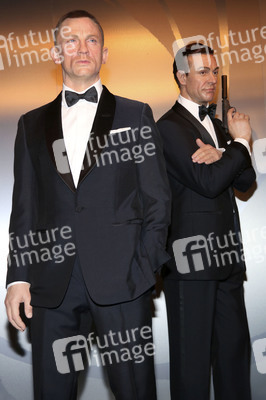 Enthüllung der James Bond Wachsfiguren bei Madame Tussauds Berlin